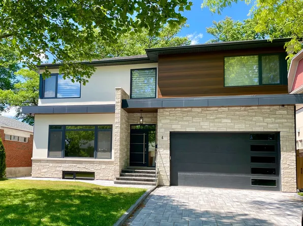 4 Leamington Ave, Toronto, ON M8Z 2W4