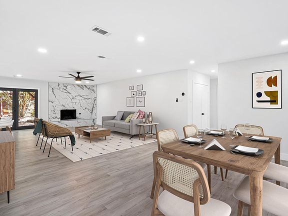 Optionally furnished common areas! Common areas can come beautifully furnished by our in-house design team for an additional fee.