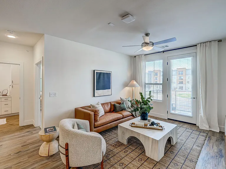 The Taylor at Greenway — Photo 19