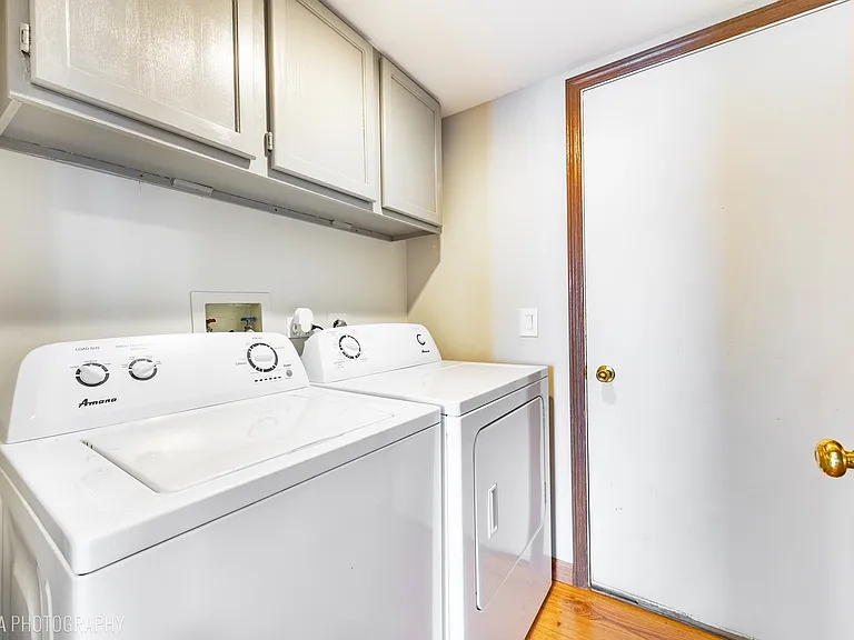 554 Abbeywood Dr — Photo 13
