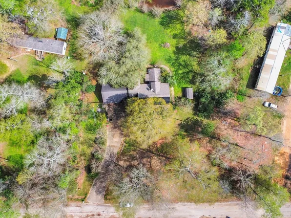 91 Bonnie Creek Dr, Coldspring, TX 77331