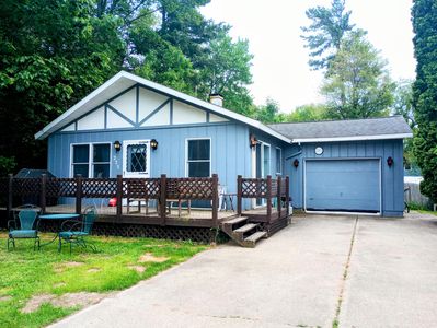 223 Mallard Ave, Houghton Lake, MI, 48629