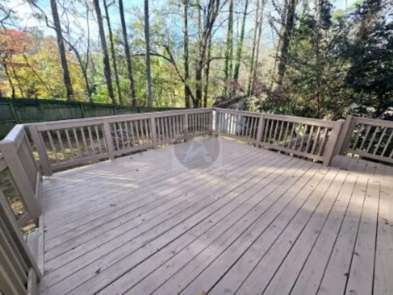2312 Kilkenny Way NE — Photo 25