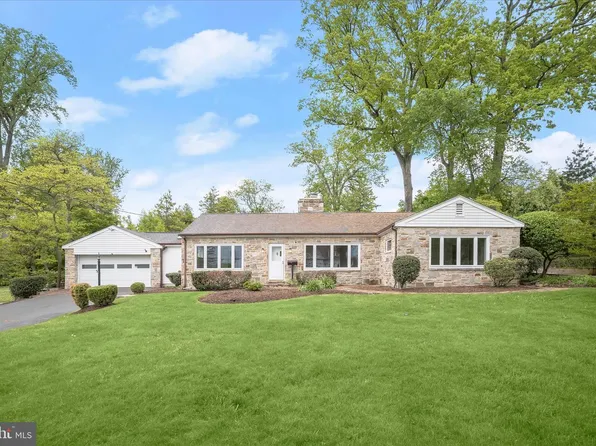 11 Seminole Ave, Baltimore, MD 21228