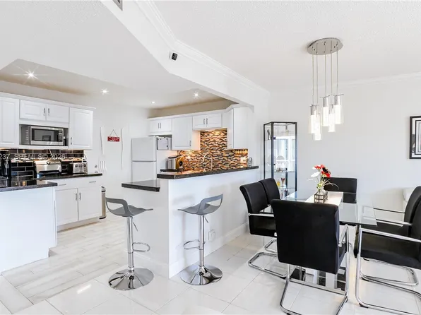 4751 NW 21st St APT 401, Fort Lauderdale, FL 33313