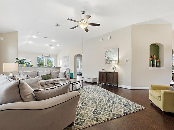 5th image of 9906 Deborah Colony Ln