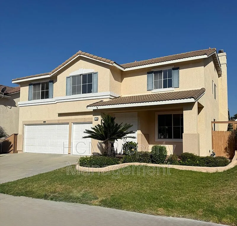 4 bed, 3.0 bath, 3114 sqft, $6,250 — Photo 1