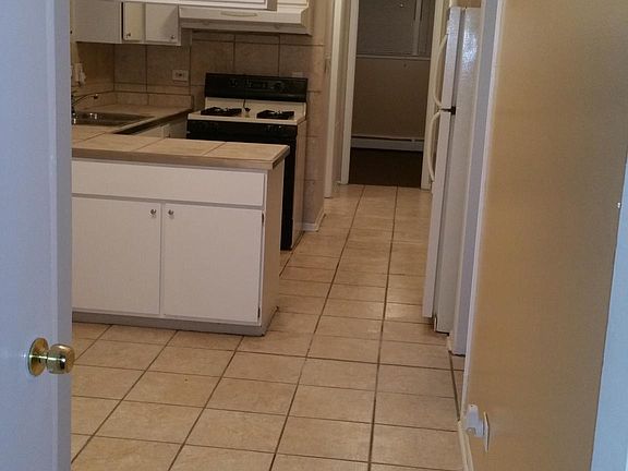 5th image of 816 S 11th Ave #1