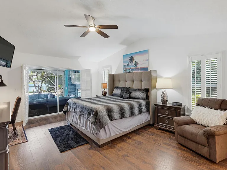 1619 Wiltshire Village Dr — Photo 12
