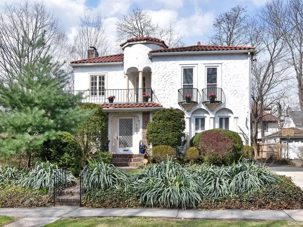 102 Magnolia Avenue, Mount Vernon, NY 10553