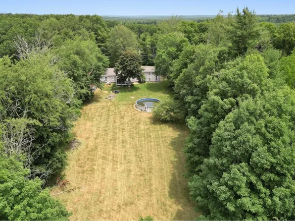 224 Haverhill Road, Chester, NH 03036