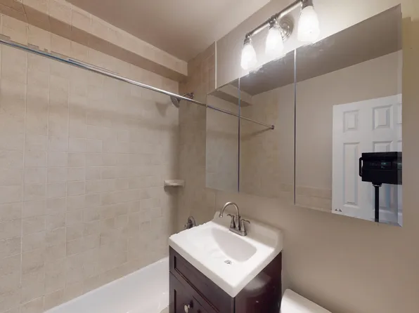 310 Greenwich Street image 9 of 12