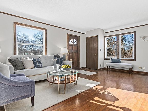 2nd image of 6524 Minnetonka Blvd