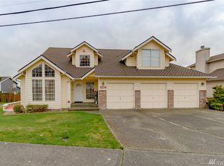 4214 Browns Point Blvd, Tacoma, WA 98422