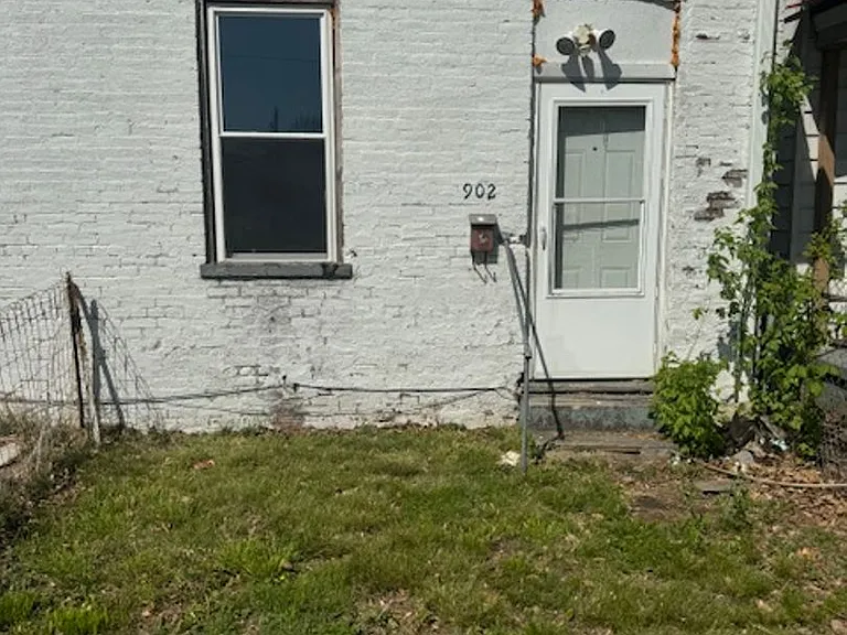 900 Mary St #&-902 — Photo 1