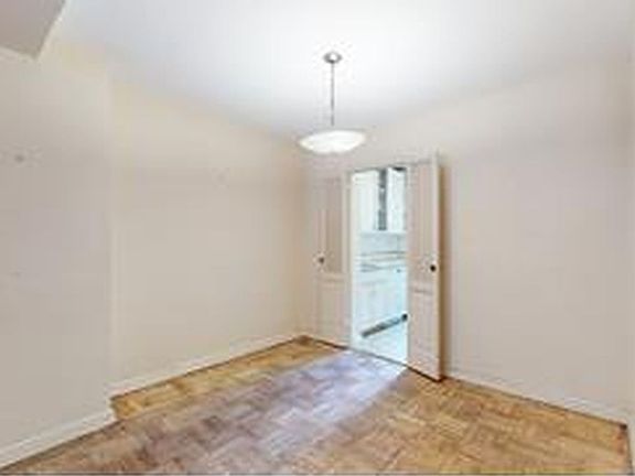 2nd image of 10 E End Ave APT 2M