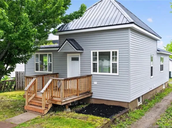 55 Killam Dr, Moncton, NB E1C 3R1
