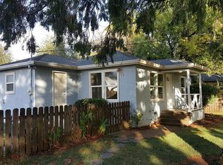 2340 Sacramento Dr, Redding, CA 96001