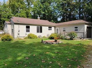 527 4th St NW, Waukon, IA 52172