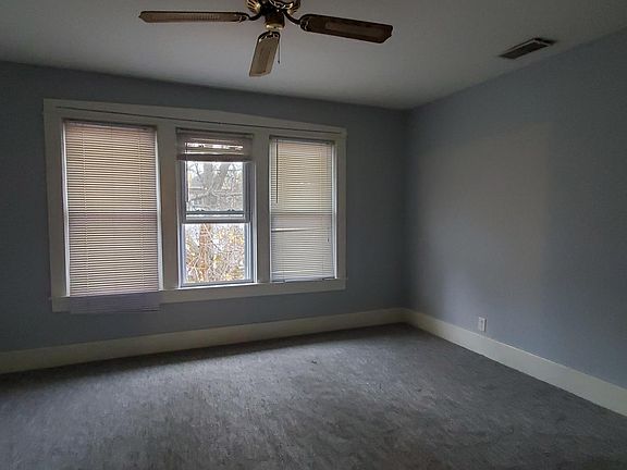 4th image of 2126 Sherwood Ave #2