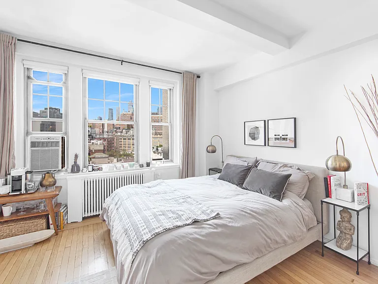 299 W 12th St #9L — Photo 1
