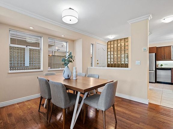 5th image of 230 Keith Rd E #1
