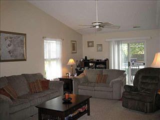 3rd image of 378 Ashby Dr