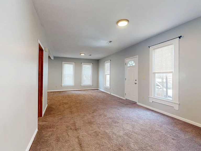 2053 W 95th St — Photo 58