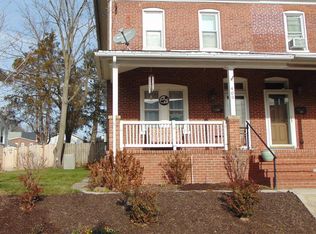 409 Bridge St, Spring City, PA 19475