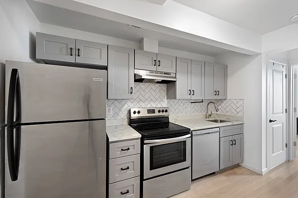 Rented by Dalan Rentals | media 18