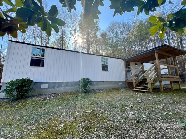 1019 Hudlin Gap Rd, Pisgah Forest, NC 28768