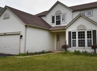 250 Columbine Ln, Romeoville, IL 60446