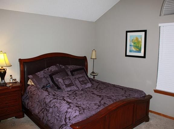 5th image of 836 Meadowood Dr