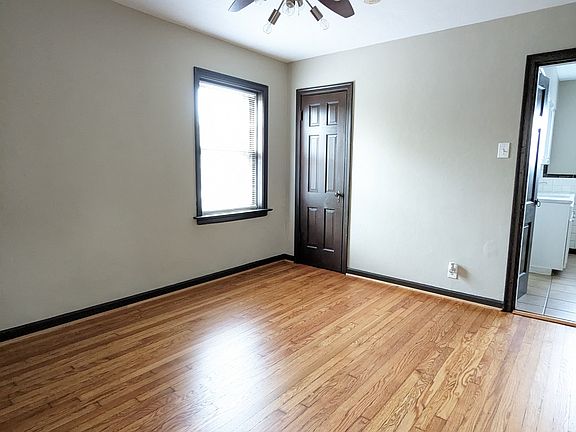 5th image of 3536 Brannon Ave #2S