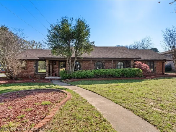 901 S 68th Ln, Fort Smith, AR 72903