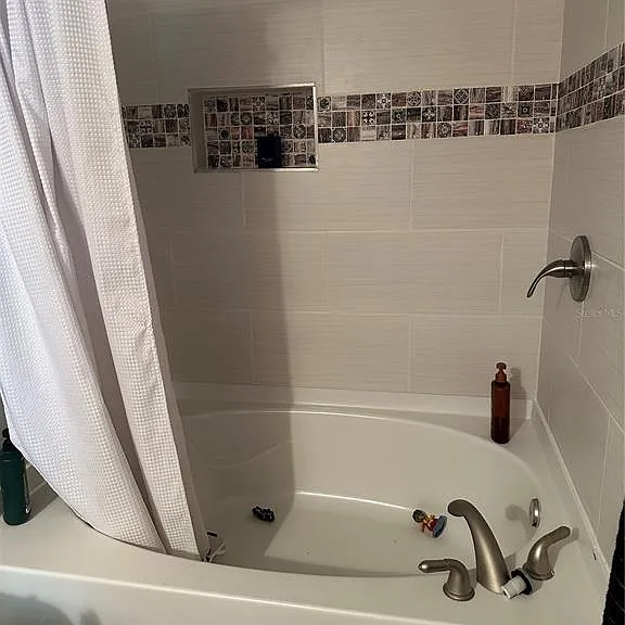 10018 Chorlton Cir — Photo 51