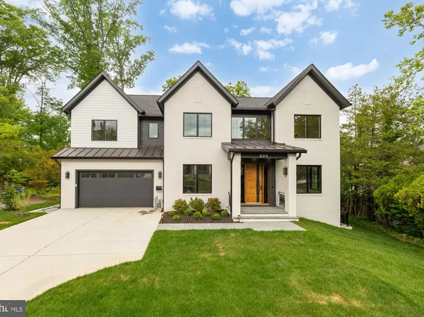 8314 Thoreau Dr, Bethesda, MD 20817
