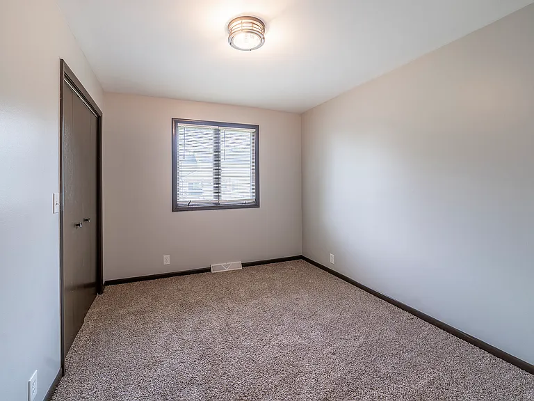77 Joy St #77 — Photo 10