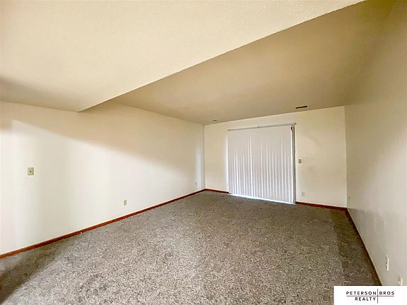 5th image of 3715 Harrison St #214