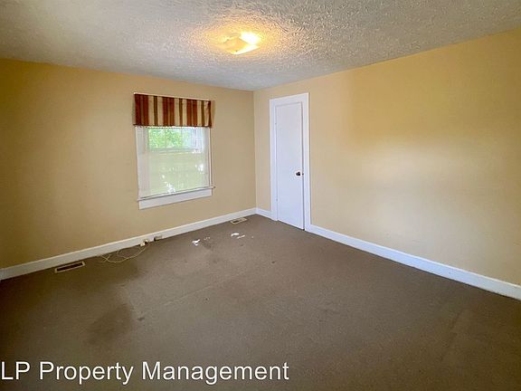 5th image of 153 Highview Dr