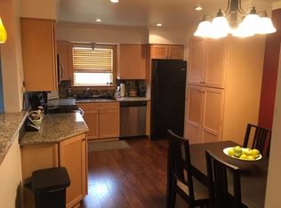 7404 21st St, Sacramento, CA 95822