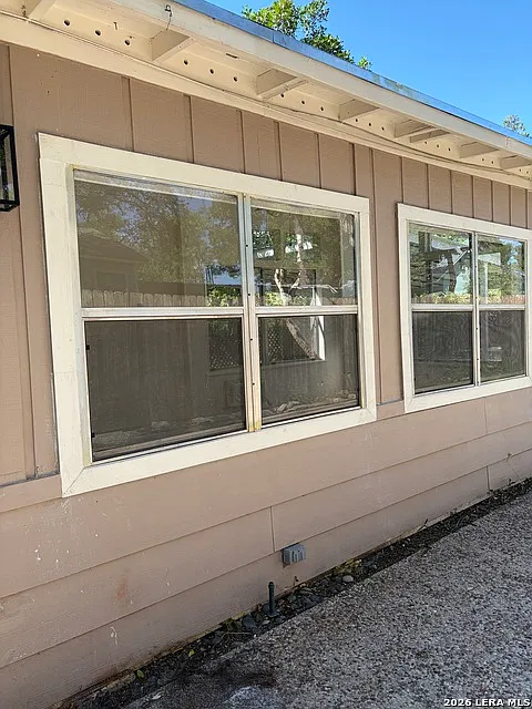 1 bed, 1.0 bath, 620 sqft, $1,200 — Photo 3
