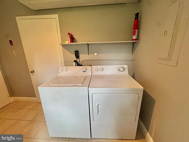 4908 Rocky Spring Ln — Photo 15