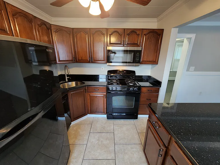 3425 Clearfield St #2 — Photo 11