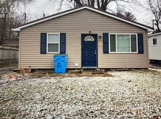 923 Maple St, Niles, MI 49120