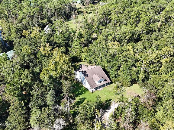 4th image of 7071 Bayou Talla Ln
