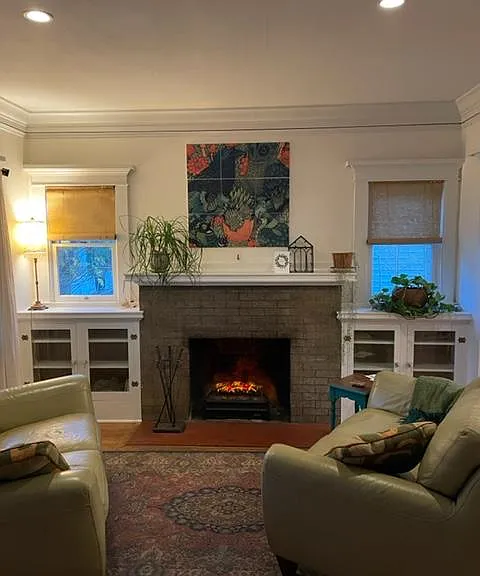 4911 SE 72nd Ave — Photo 2