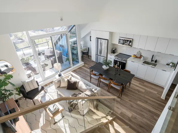 31 Huron St #Penthouse 610, Collingwood, ON L9Y 1C4