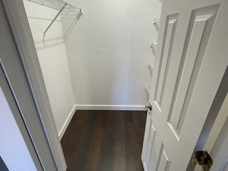 4151 Heritage Way — Photo 33