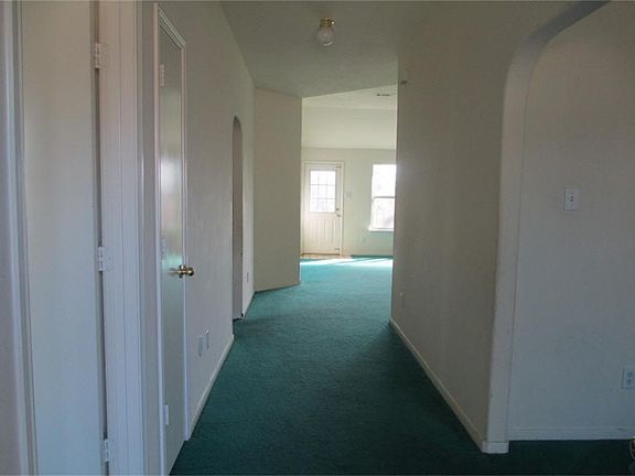 4th image of 14922 Gladewick Dr